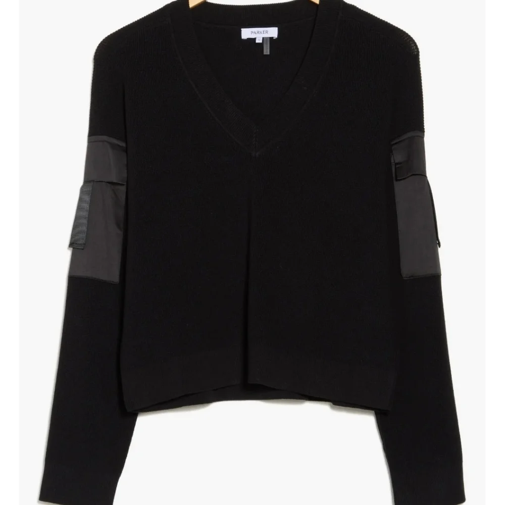 Parker Deep Black Cargo Pocket Sweater Small